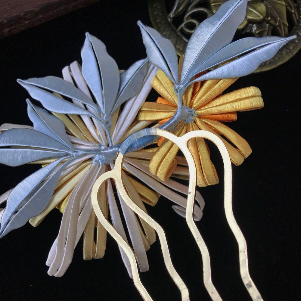Handcrafted Chrysanthemum Floral Hair Stick – Vintage-Inspired Flower Hair Accessory