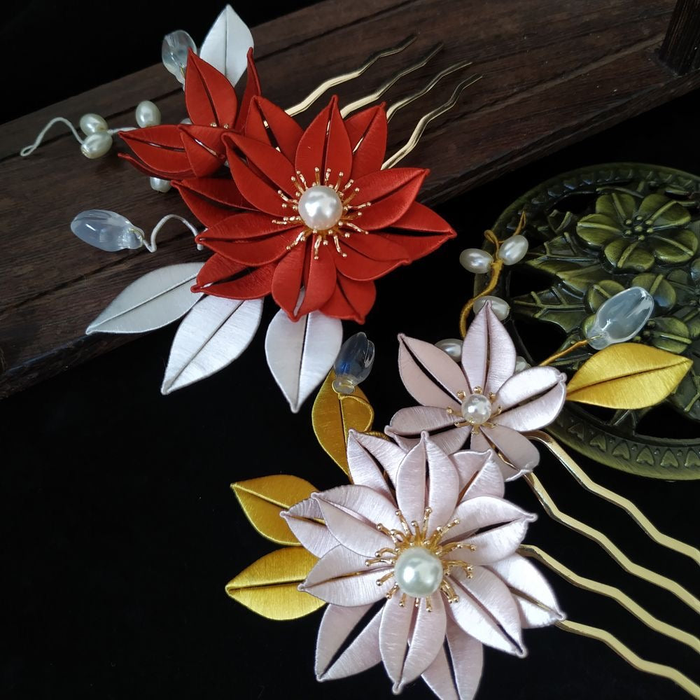 Handcrafted Floral Hair Stick with Pearls – Vintage-Inspired Hair Accessory