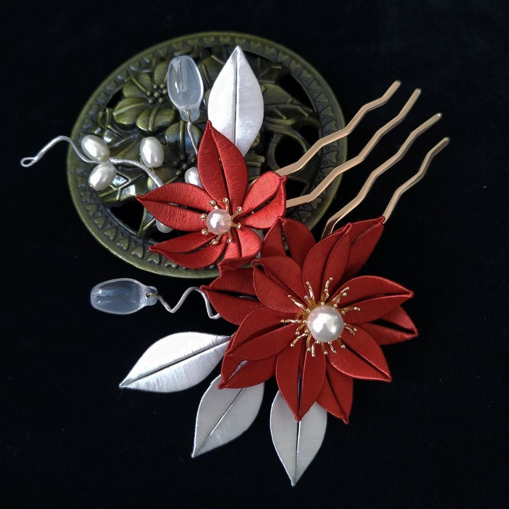 Handcrafted Floral Hair Stick with Pearls – Vintage-Inspired Hair Accessory