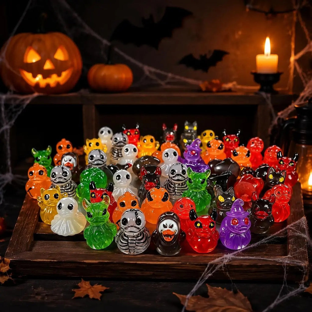 👻🎃ELMPORCH™ Glow-In-The-Dark Mini Halloween Duck（Devil, Ghost, and Skeleton Designs), Cute Resin Figurine, Spooky Duck Statue, Haunting Desk Decor, Miniature Garden Ornament for Halloween Party Favors